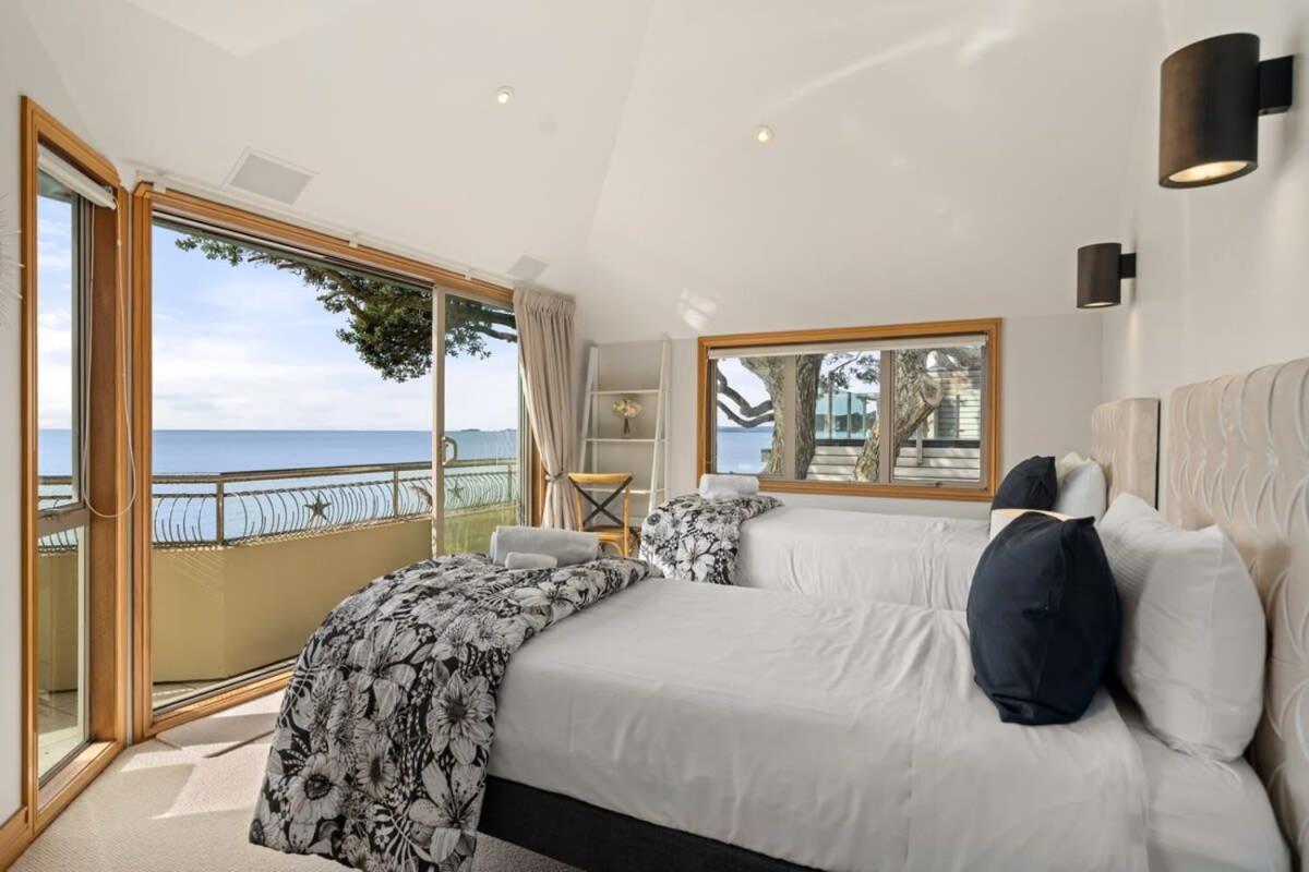 Takapuna Beachfront W Stunning Views Окленд Экстерьер фото